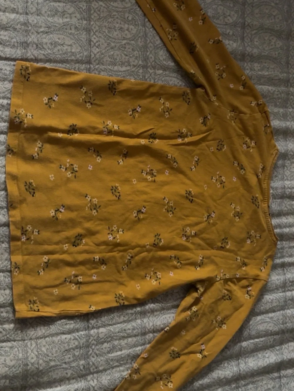 H&M Mustard Floral Crewneck Top